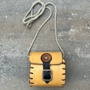 Puro Cuero mini purse